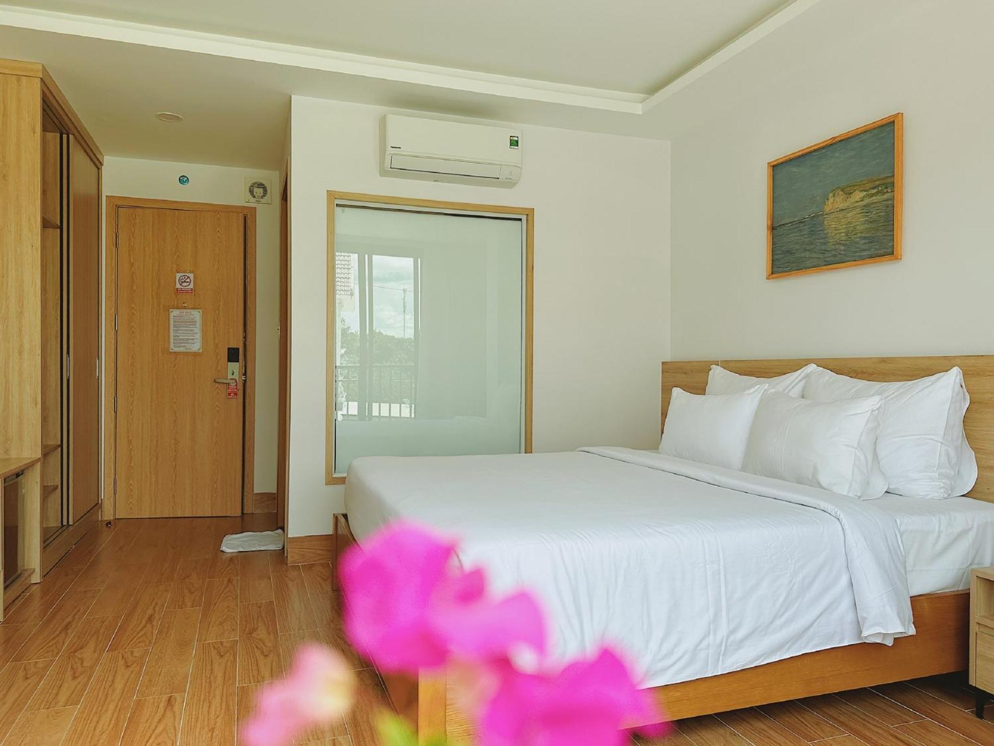 Rosetta Hotel Дуонг-Донг Экстерьер фото