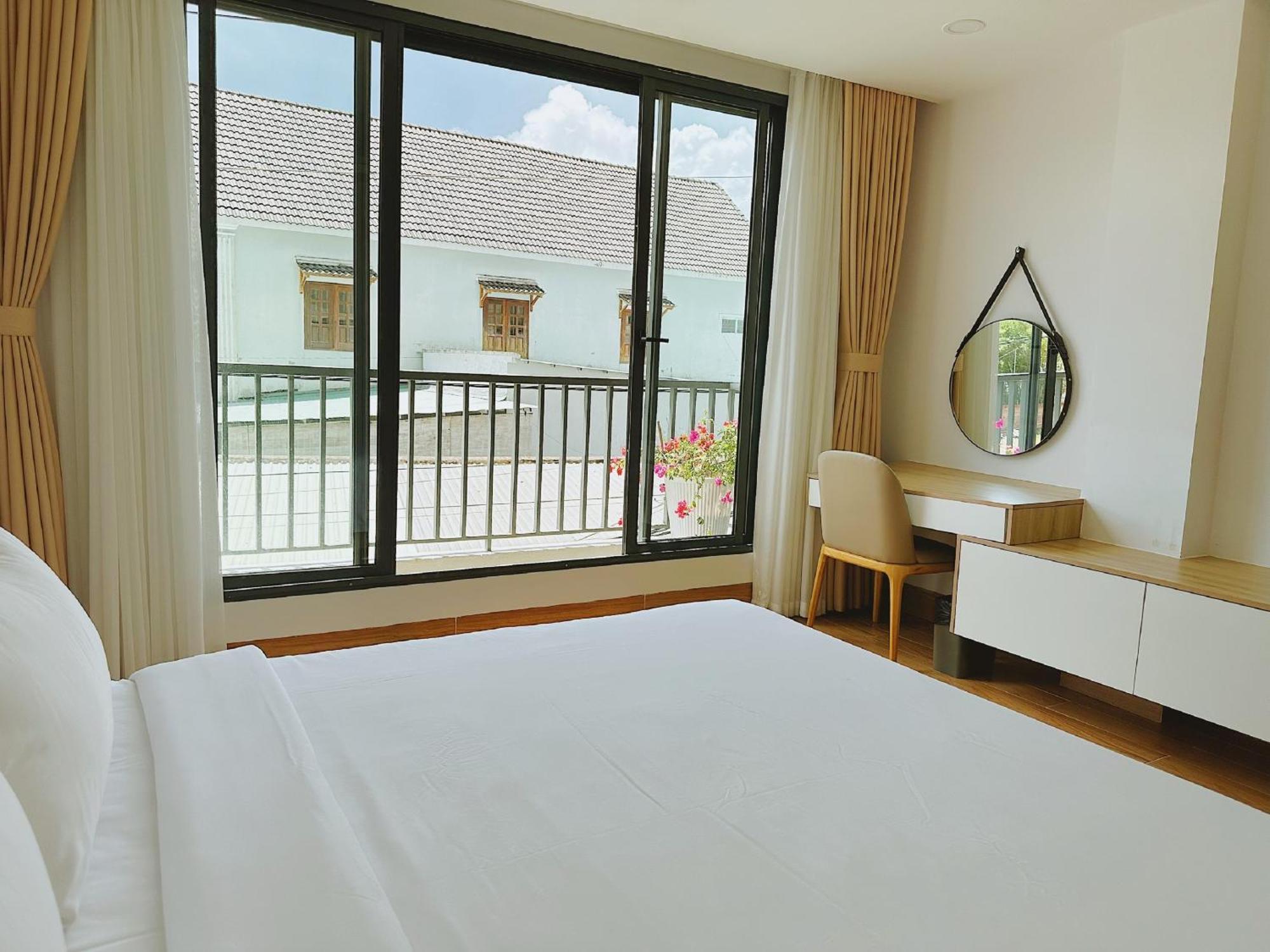 Rosetta Hotel Дуонг-Донг Экстерьер фото