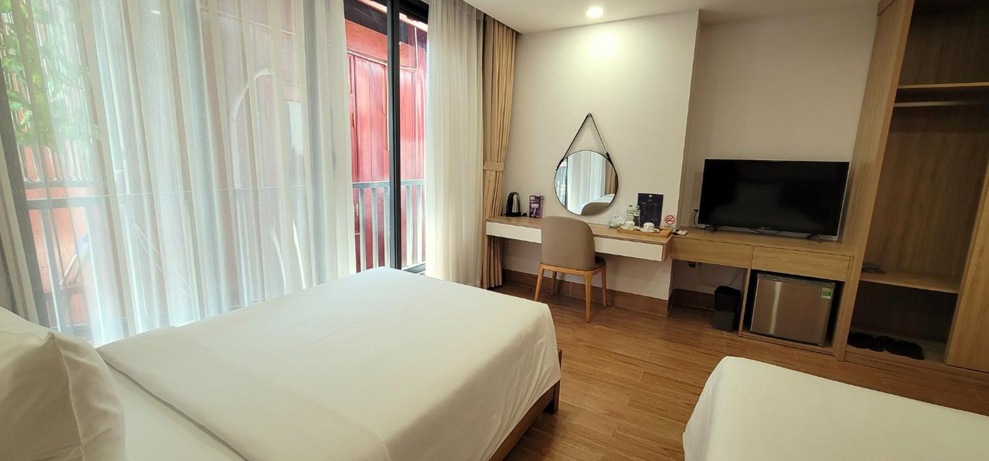 Rosetta Hotel Дуонг-Донг Экстерьер фото